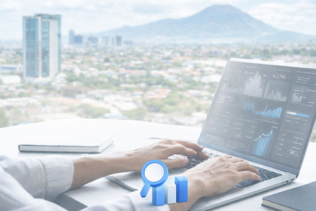 Marketing digital en El Salvador con enfoque estratégico desde San Salvador y análisis de datos en entorno urbano.